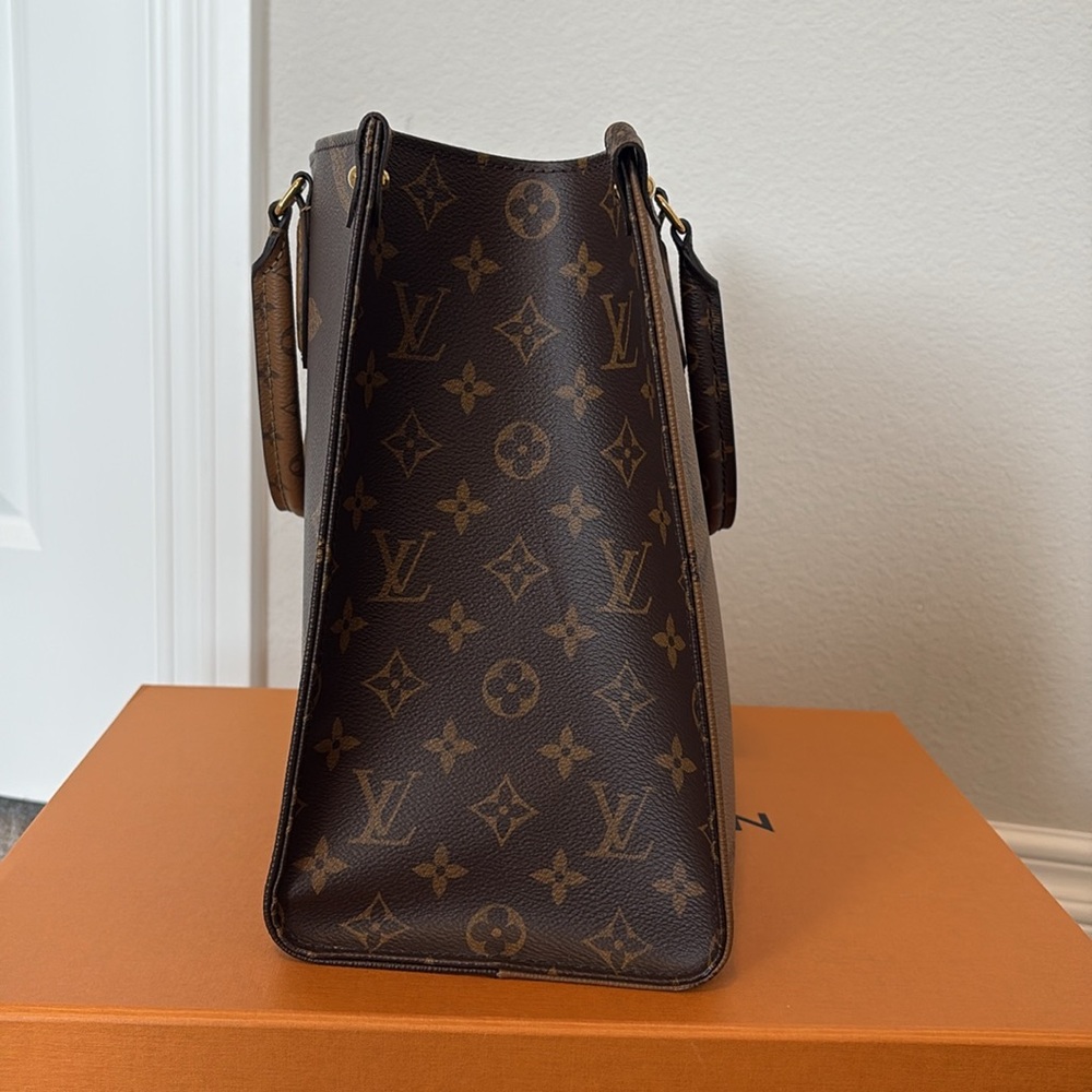 AUTHENTIC Louis Vuitton OnTheGo MM | LIKE NEW - Picture 6 of 12